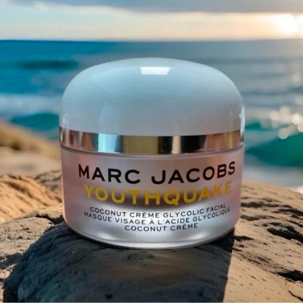 MARC JACOBS Youthquake Coconut Crème Glycolic Facial Masque NEW, 15mL - Picture 1 of 5